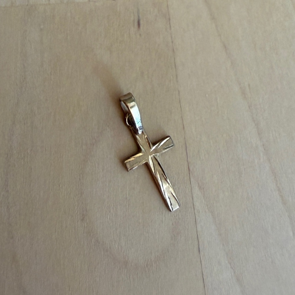 Small Vtg 14k Gold Cross MA